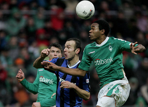 尽管她曾多 尽管她曾多