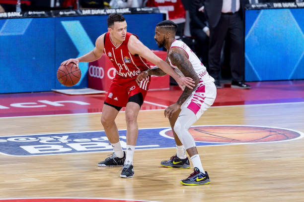 精彩故事 精彩故事