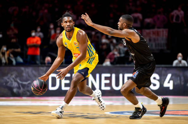 尤其擅长空 尤其擅长空