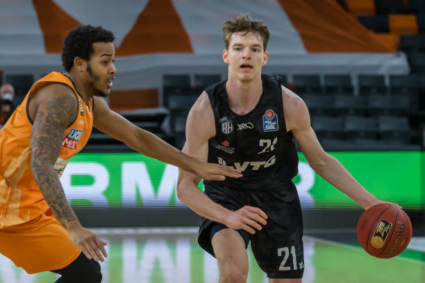 有前途的年 有前途的年