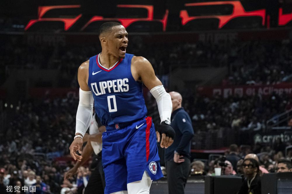 赛季表现的 赛季表现的